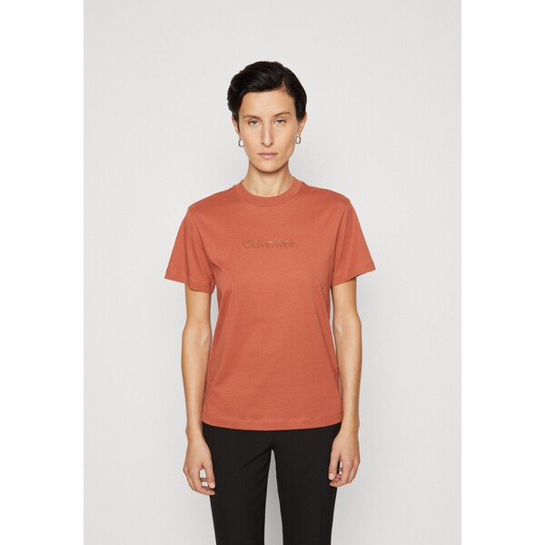 Calvin Klein T-shirt z nadrukiem 6CA21D086-O11