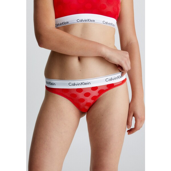 Calvin Klein Underwear Stringi C1181R04K-G11