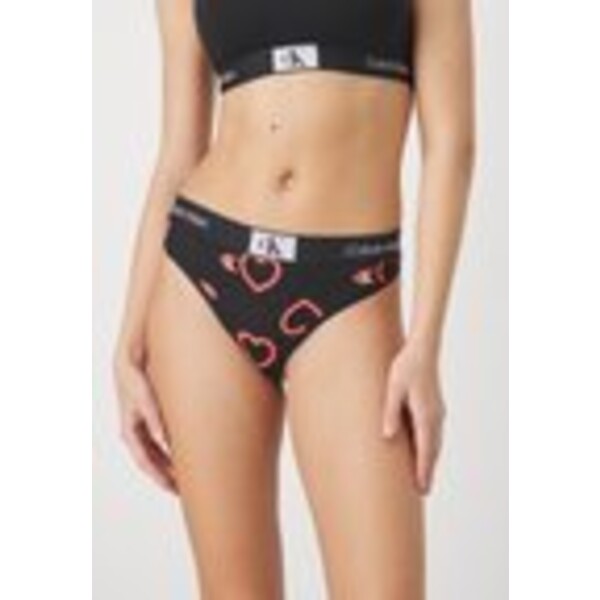 Calvin Klein Underwear Stringi C1181R0CJ-Q11