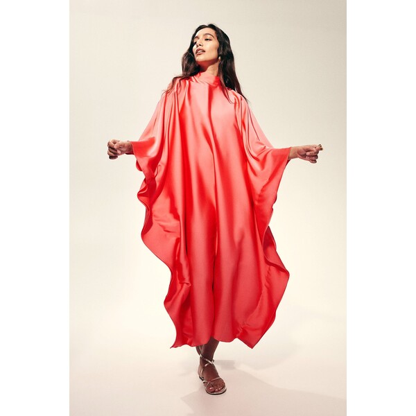 H&M Satynowa sukienka tunikowa - Długi rękaw - Maxi - 1218660001 Koralowy