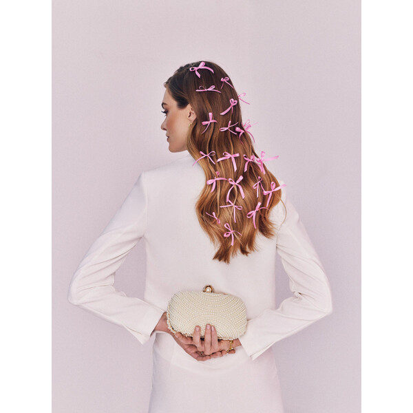 Taranko Elegancka biała torebka ozdobiona perłami P4TO150