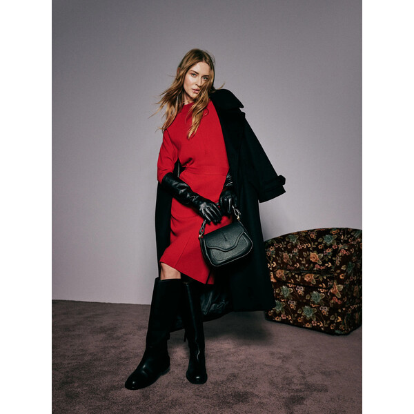 Taranko Dopasowana czerwona sukienka z wiskozowej dzianiny H4SKL1N