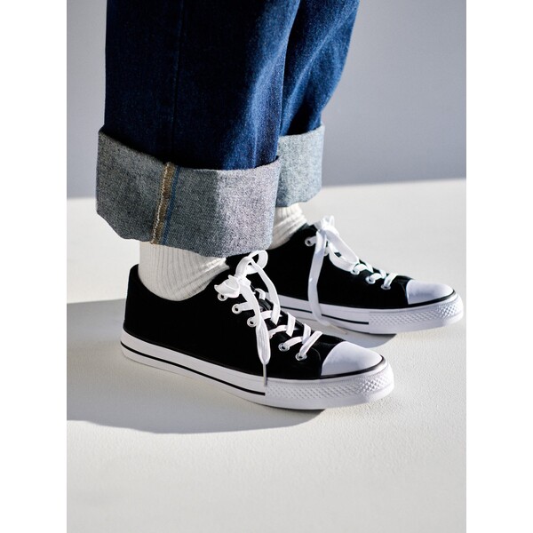 Sinsay Trampki 6479K-99X