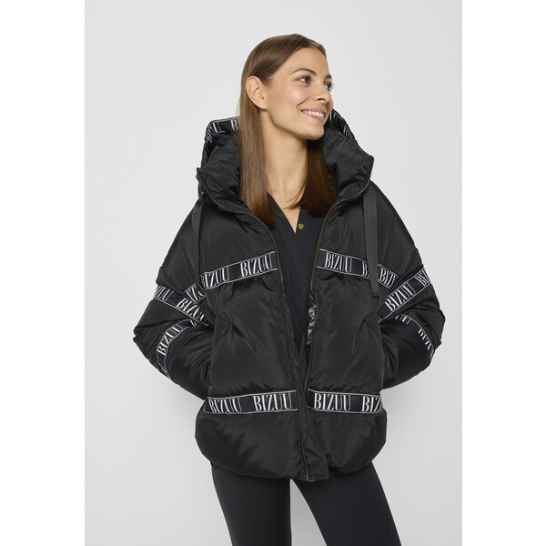 BIZUU Kurtka puchowa TOKYO Czarny Standard Fit
