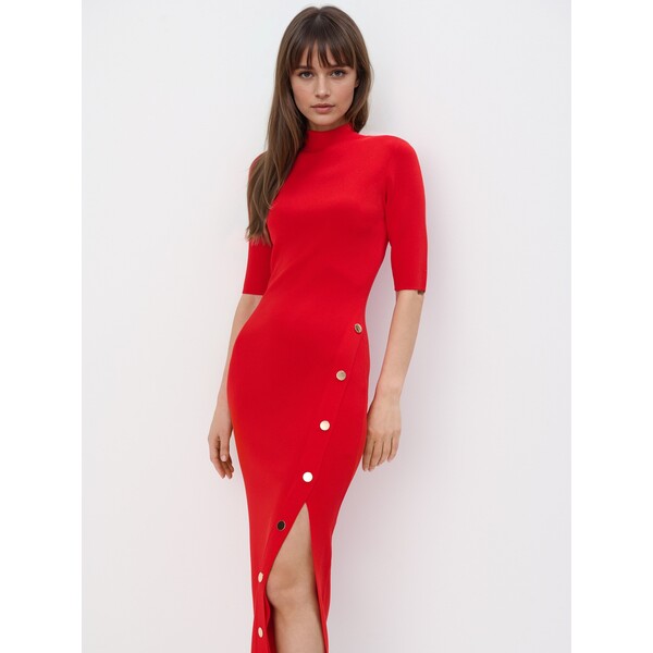 Mohito Dzianinowa czerwona sukienka midi 155AN-33X