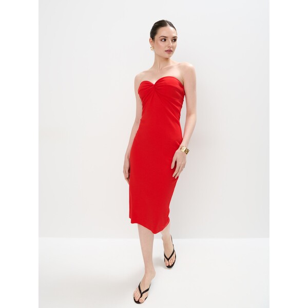 Mohito Czerwona sukienka midi bez ramiączek 516GR-33X