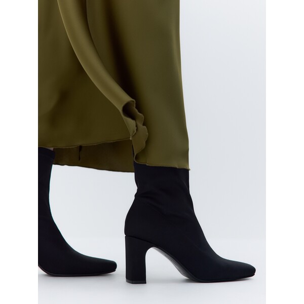 Reserved Botki na obcasie 098FF-99X