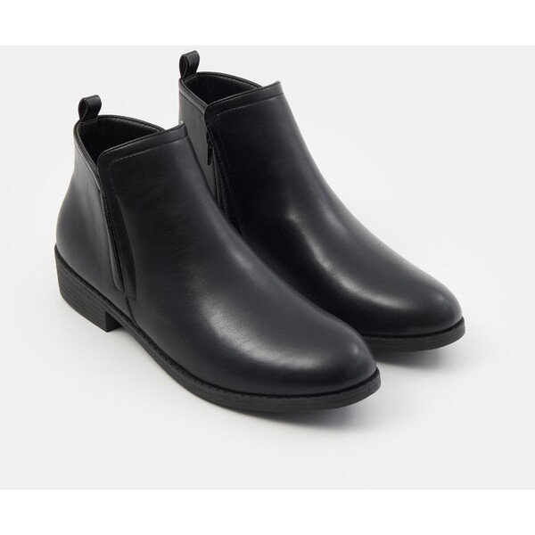 Sinsay Sztyblety z imitacji skóry 130FW-99X