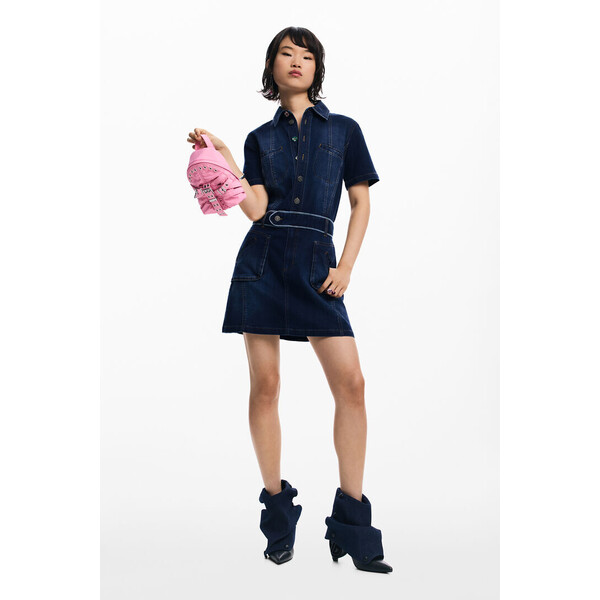 Desigual Krótka jeansowa sukienka z paskiem 25WWVDX25008