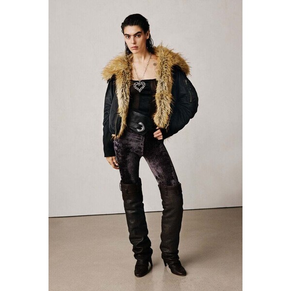 Desigual Oversize kurtka z futerkiem studio 25WWEWXO2000