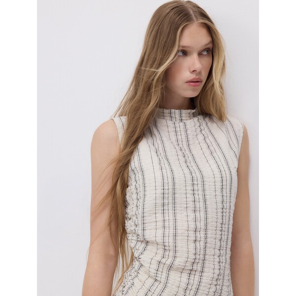 Reserved Asymetryczny top z wiskozą 584FB-08X