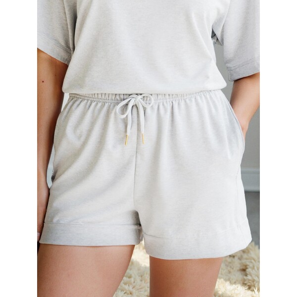 Sinsay Szorty dresowe z wiązaniem soft touch 4247Z-01X