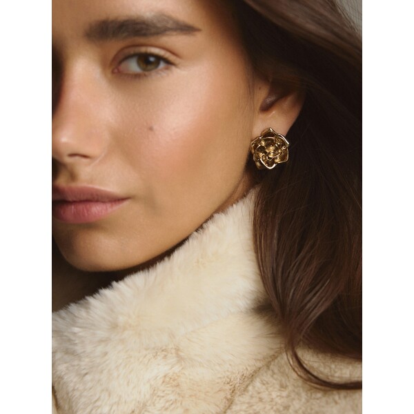 Reserved Kolczyki w kształcie kwiatów 458FD-GLD