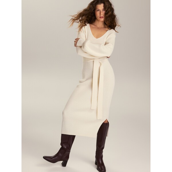 Reserved Sukienka z wełną 657IG-01X