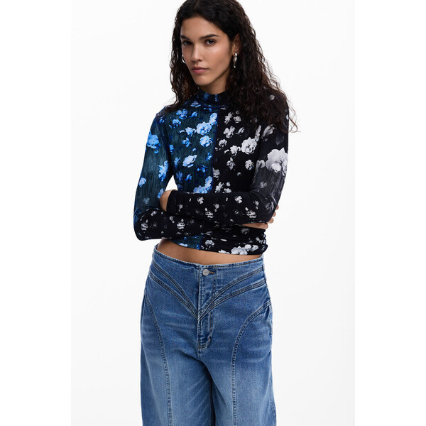 Desigual Dwukolorowa koszulka w kwiaty 26SWTK212000