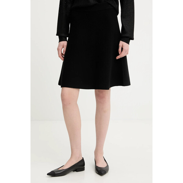 United Colors of Benetton spódnica  kolor czarny mini rozkloszowana 17Q3D001X