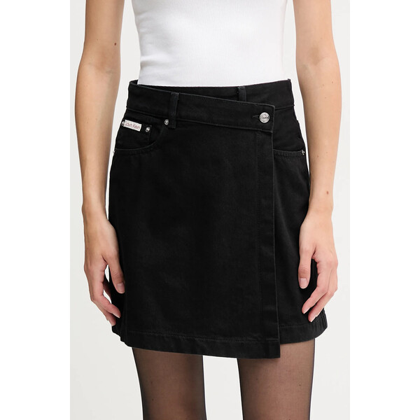Calvin Klein Jeans spódnica jeansowa  kolor czarny mini rozkloszowana LV047D777G