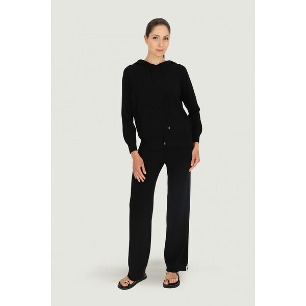 Deni Cler Czarna lekka bluza T-DC-W405-E2-25-90-1