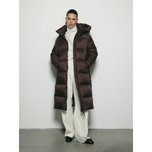 Reserved Puchowa kurtka z kapturem 722HD-89X