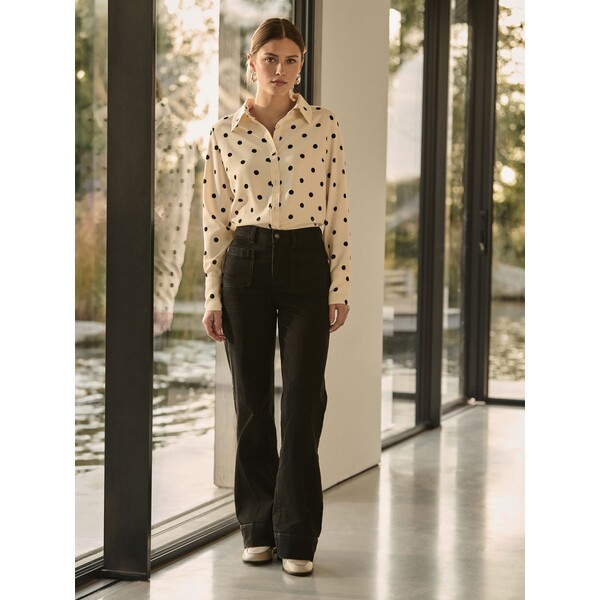 Next Czarny - Dżinsy z szerokimi nogawkami i naszywaną kieszenią E97-787