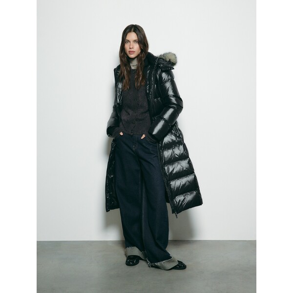 Reserved Puchowa kurtka z kapturem 708HD-99X