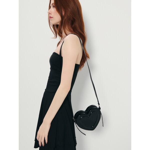 House Mała torebka w kształcie serca ze sztucznej skóry czarna 394JF-99X
