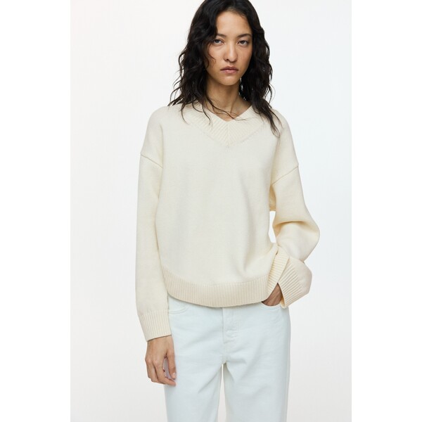 H&M Sweter z dekoltem w serek 1317093