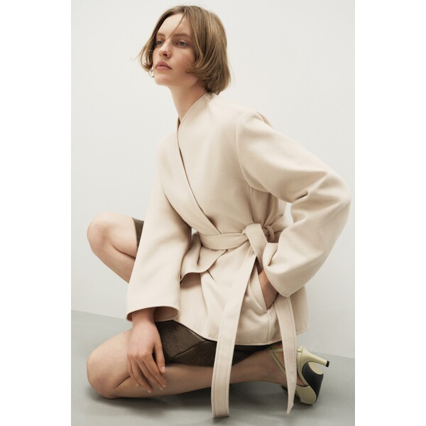 H&M Płaszcz z wiązanym paskiem 1317653