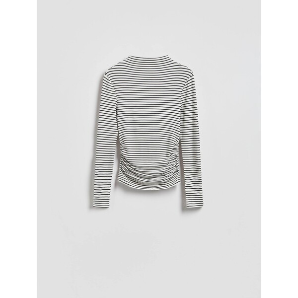 Reserved Longsleeve z marszczeniami 343JX-MLC