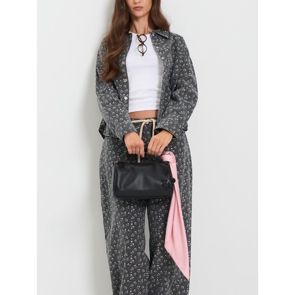 Sinsay Torebka crossbody z imitacji groszkowej skóry 204GK-99X