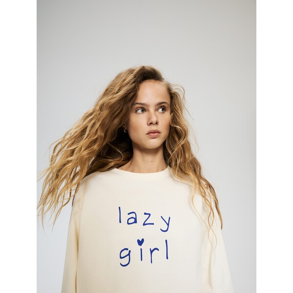 Reserved Longsleeve z napisami 039HT-10X