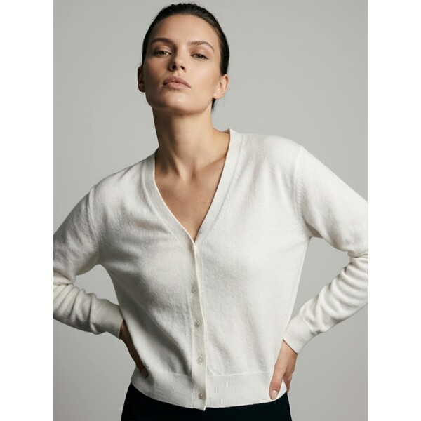 Sinsay Klasyczny kardigan zapinany na guziki 297IJ-00X