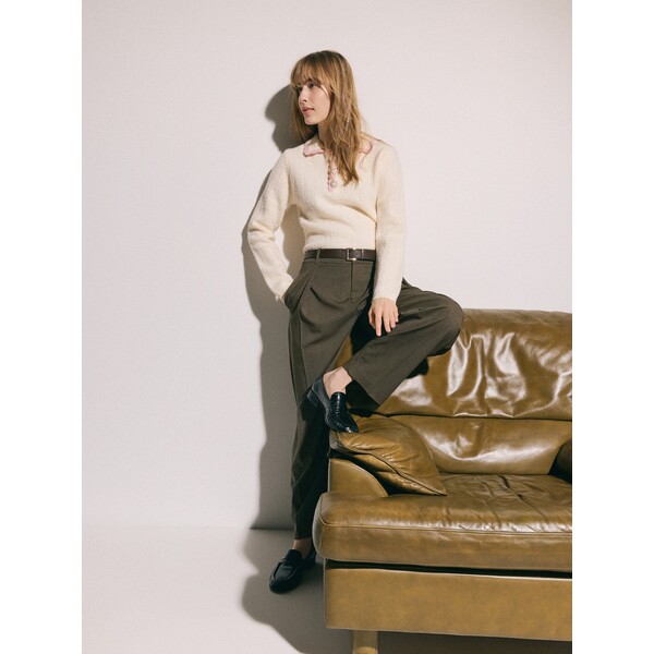 Reserved Spodnie z paskiem 096JL-87X