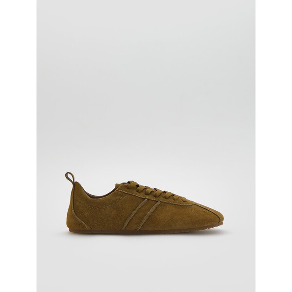Reserved Zamszowe sneakersy 812HV-78X