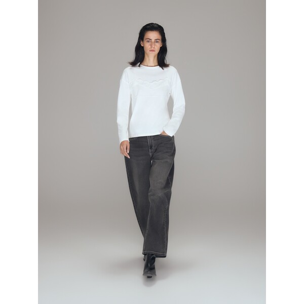 Reserved Bluzka z ozdobnym detalem 383IK-00X