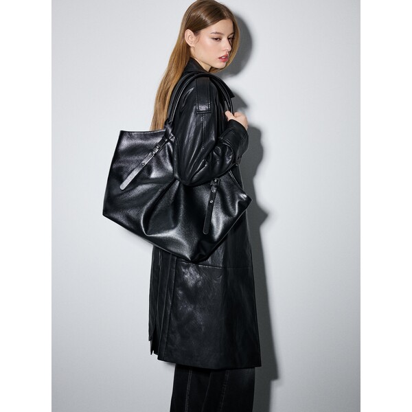 House Czarna torba shopper z klamerkami 391JF-99X