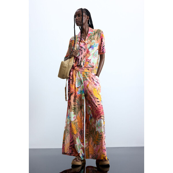 Desigual Spodnie tropikalne 26SWPW563049