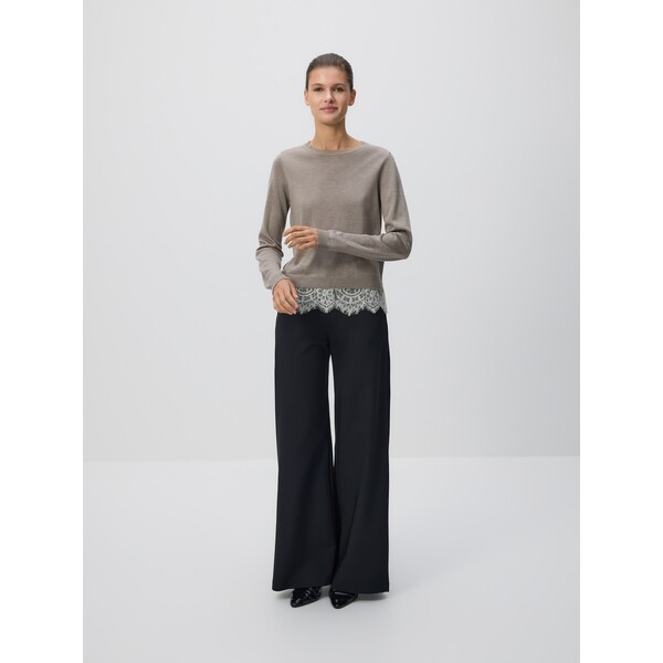 Reserved Sweter z koronkowym zdobieniem 806IM-84X