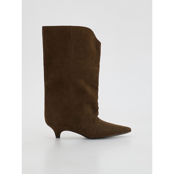 Reserved Zamszowe kozaki na obcasie 787ID-89X