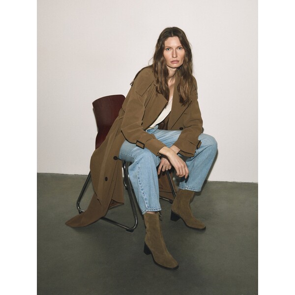 Reserved Zamszowe botki na obcasie 635ID-78X