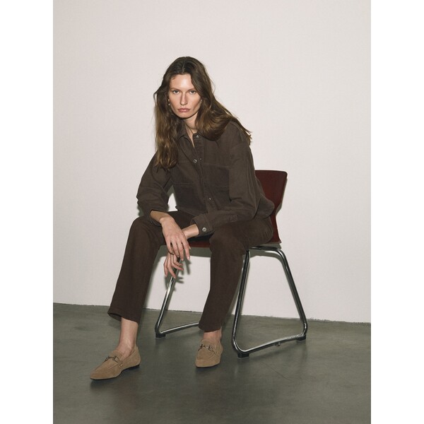 Reserved Skórzane loafersy 911FF-08X