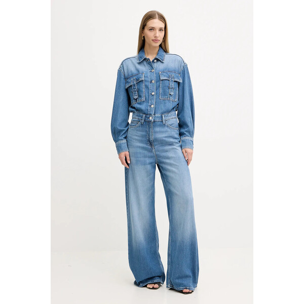 Guess kombinezon jeansowy KINSLEY  kolor niebieski z kołnierzykiemm W5YD58 D5B94 W5YD58.D5B94