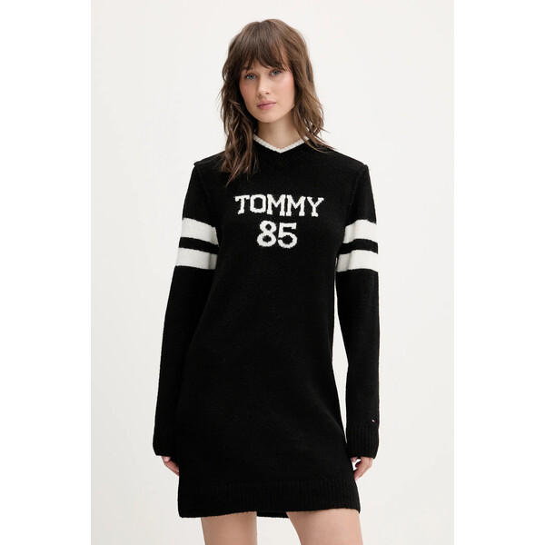 Tommy Jeans sukienka z domieszką wełny  kolor czarny mini prosta DW0DW21906
