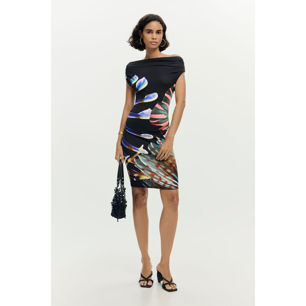 Desigual Sukienka z dzianiny z nadrukiem M. C. Lacroix 26SWVKXQ2000