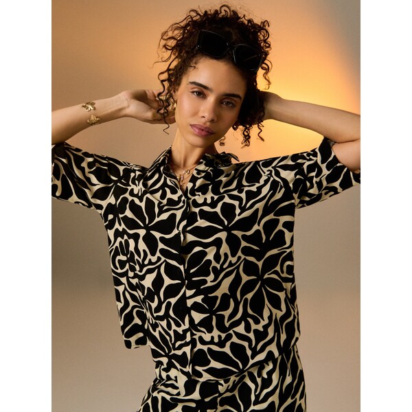 Sinsay Wiskozowa koszula regular fit z krótkim rękawem 080GY-99M