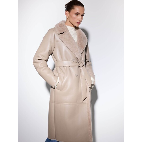 Mohito Płaszcz z imitacji skóry 739FH-08X