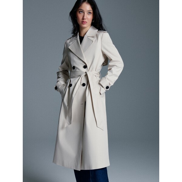 House Długi kremowy trencz z paskiem i dwurzędowym zapięciem 908HN-01X