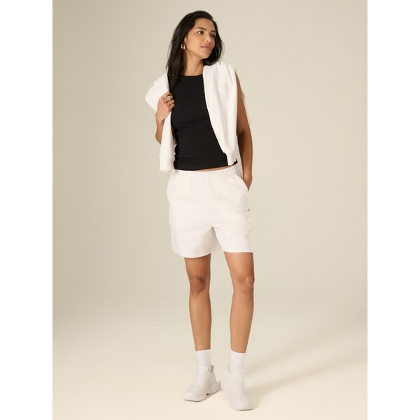 4F Spodenki dresowe damskie - białe 4FRSS26TSWSF3081-80S