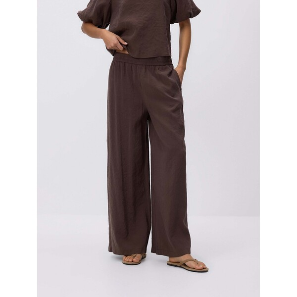 Reserved Luźne spodnie z modalem 947JJ-88X