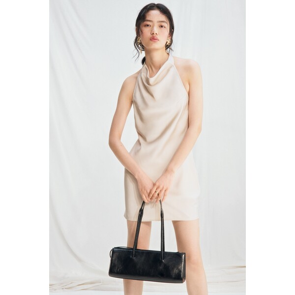 H&M Satynowa sukienka z mocowaniem na karku 1326290